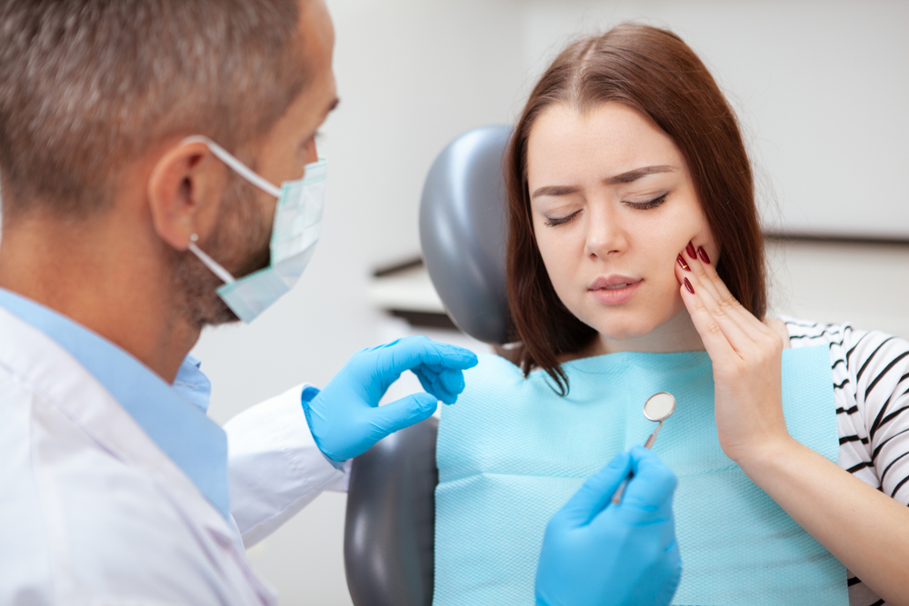 6 reasons you should visit an emergency dentist
